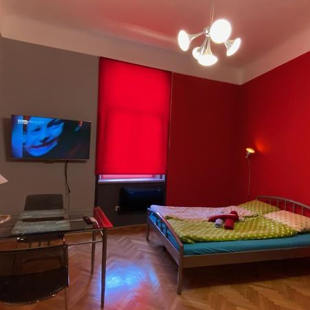 براغ Apartment B42 Bed And Cafe المظهر الخارجي الصورة