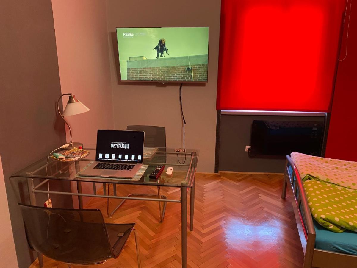 براغ Apartment B42 Bed And Cafe المظهر الخارجي الصورة