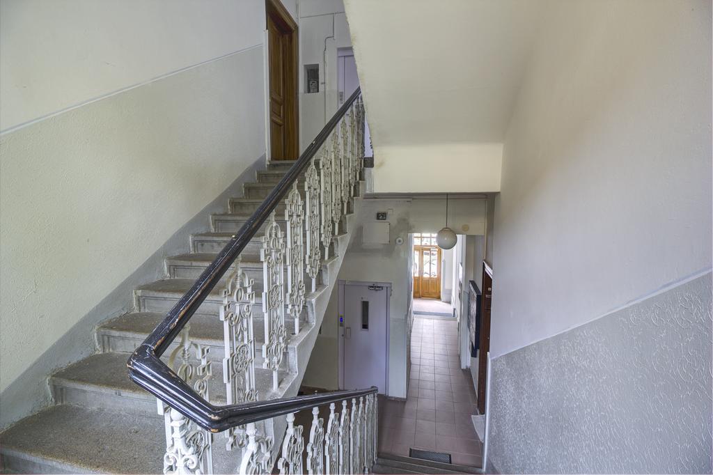 براغ Apartment B42 Bed And Cafe المظهر الخارجي الصورة