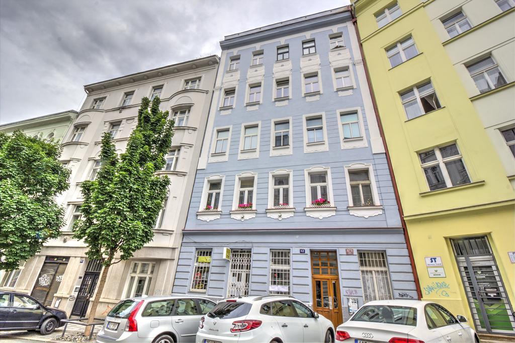براغ Apartment B42 Bed And Cafe المظهر الخارجي الصورة