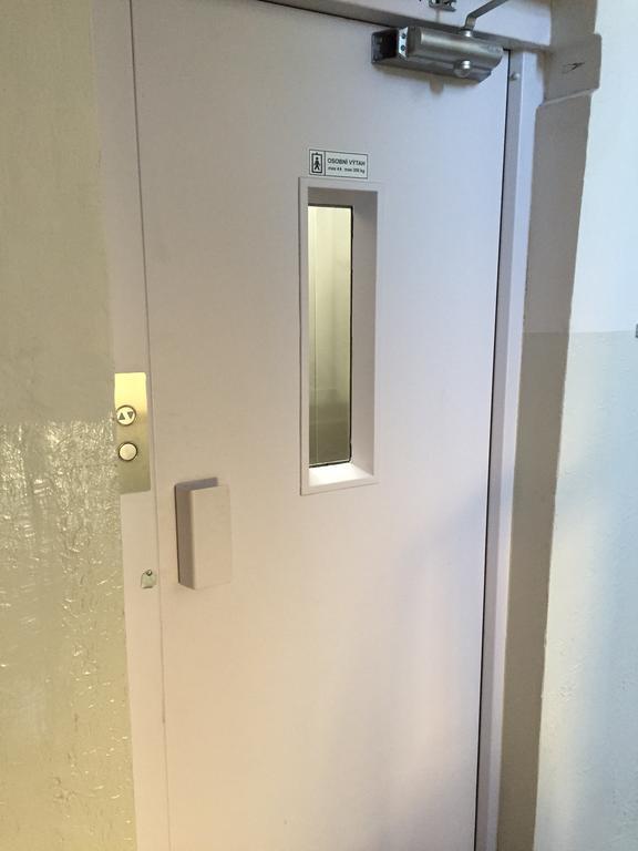 براغ Apartment B42 Bed And Cafe المظهر الخارجي الصورة